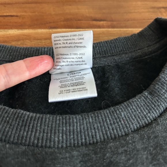 Pokemon Nintendo Dark Gray Unisex Light Up Ugly Christmas Pikachu Sweatshirt Lrg - Picture 5 of 13